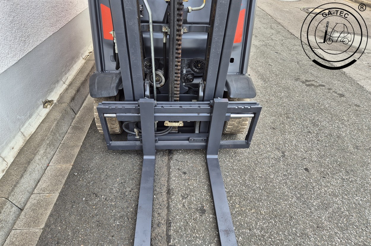 Linde H16T – Bild 7