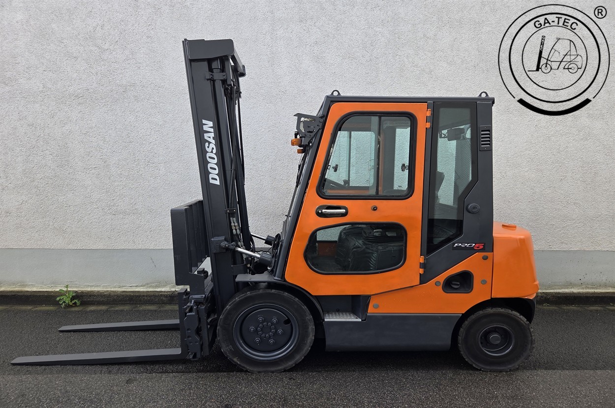 Doosan D25S-5 – Bild 2