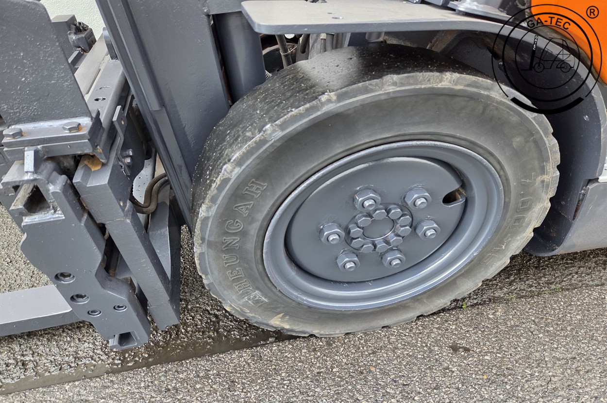 Doosan D25S-5 – Bild 12