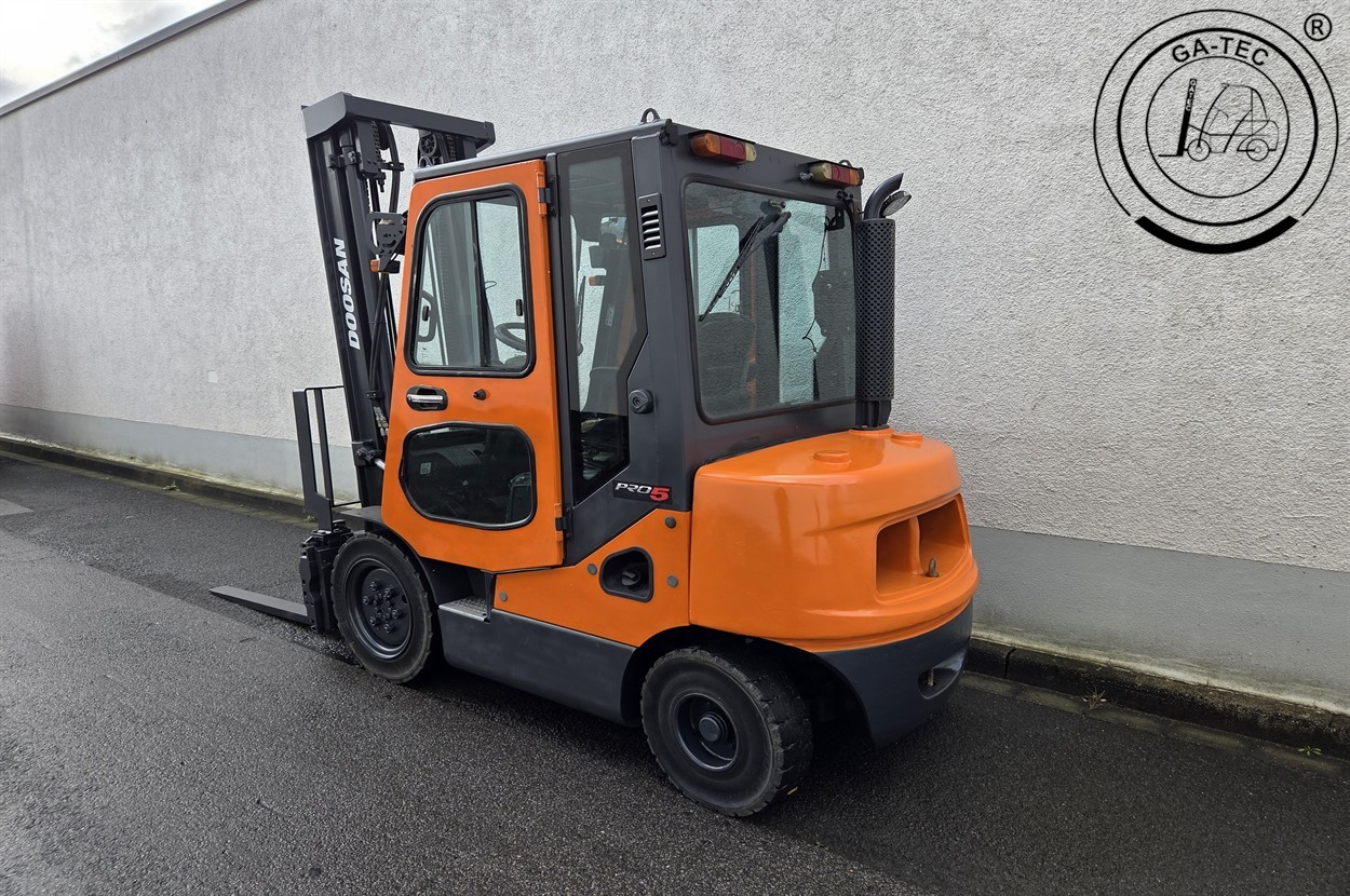 Doosan D25S-5 – Bild 3
