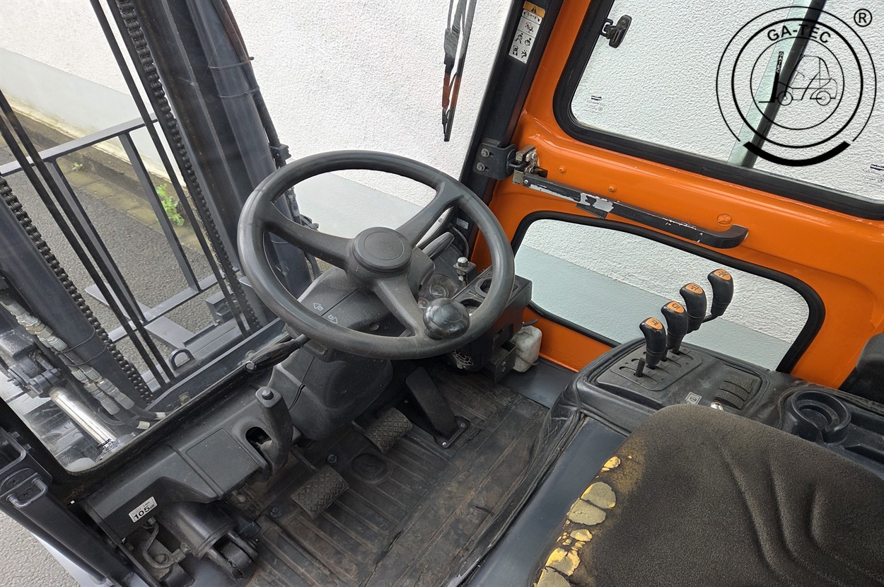 Doosan D25S-5 – Bild 9