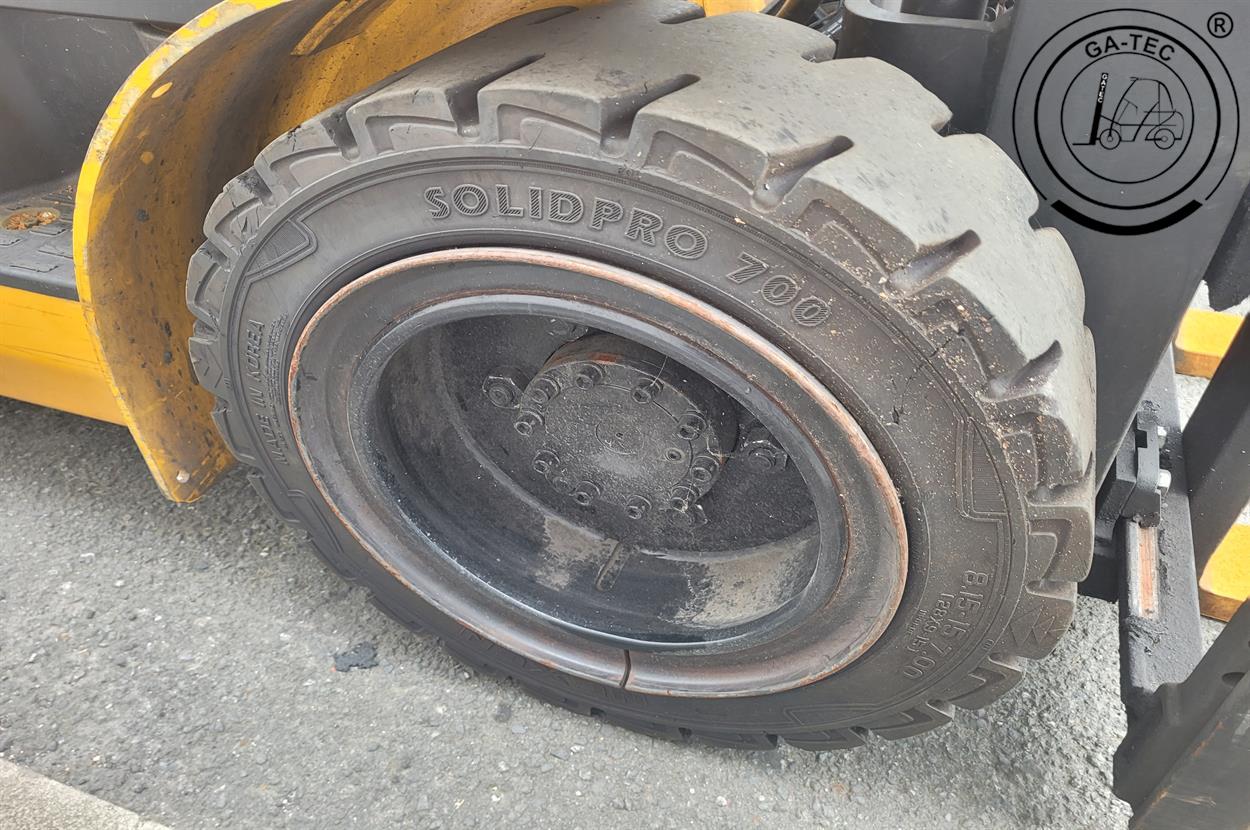 Hyundai 30L-7A – Bild 13