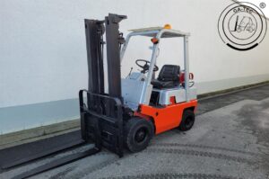 Nissan FO1 A15U
